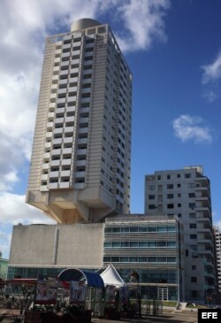 El edificio Atlantic, en La Habana (Cuba).