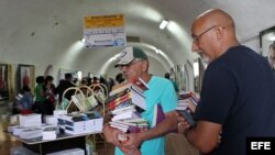 Feria del Libro de La Habana se celebra en la fortaleza de San Carlos de La Cabaña.