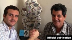 En esta foto de archivo Pablo Casado junto a Oswaldo Payá (1952-2012). Tomado de oswaldopaya.org 