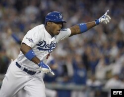 El jardinero derecho de los Dodgers de Los Ángeles, Yasiel Puig.