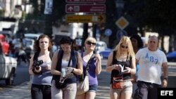 Turistas en una calle de La Habana.